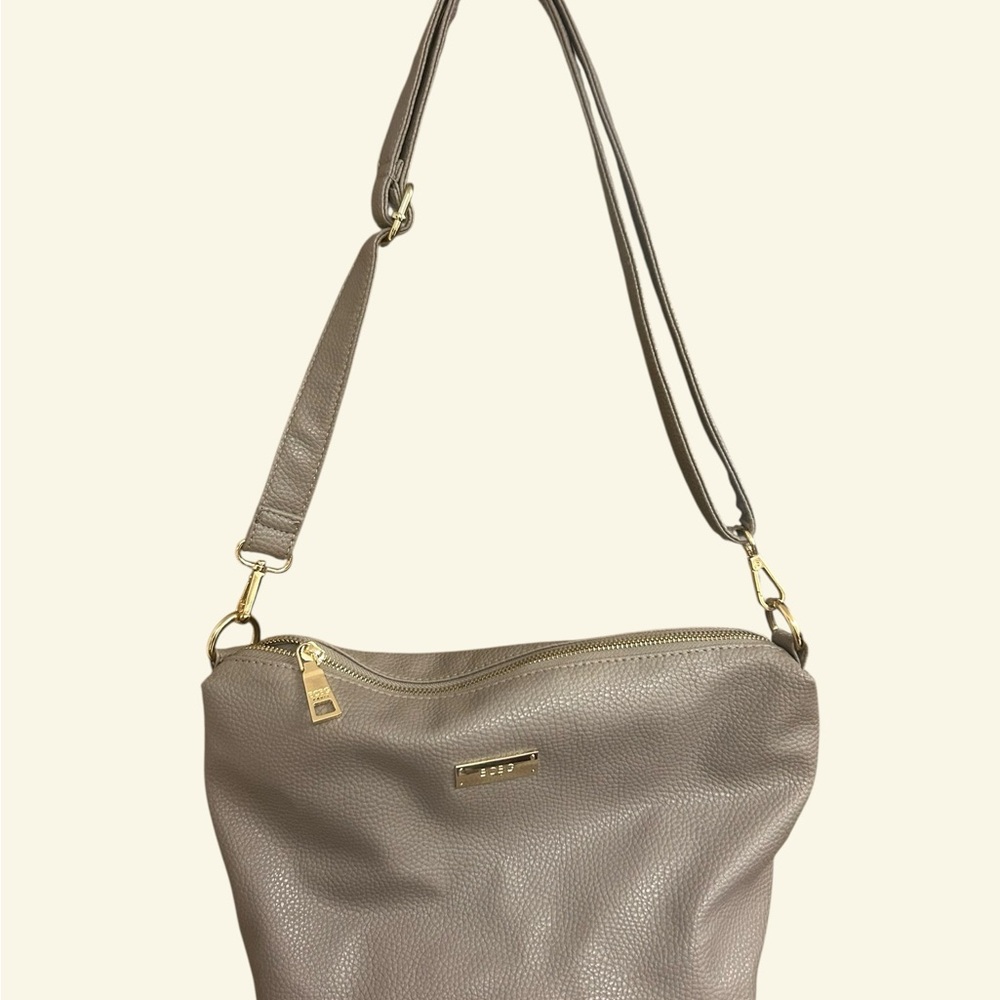 BCBG Paris Black and Tan Tote Bag with matching crossbody purse - Picture 2 of 4